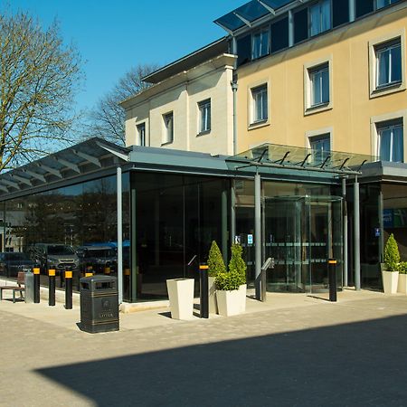 Holiday Inn Express Bath By Ihg Exterior foto