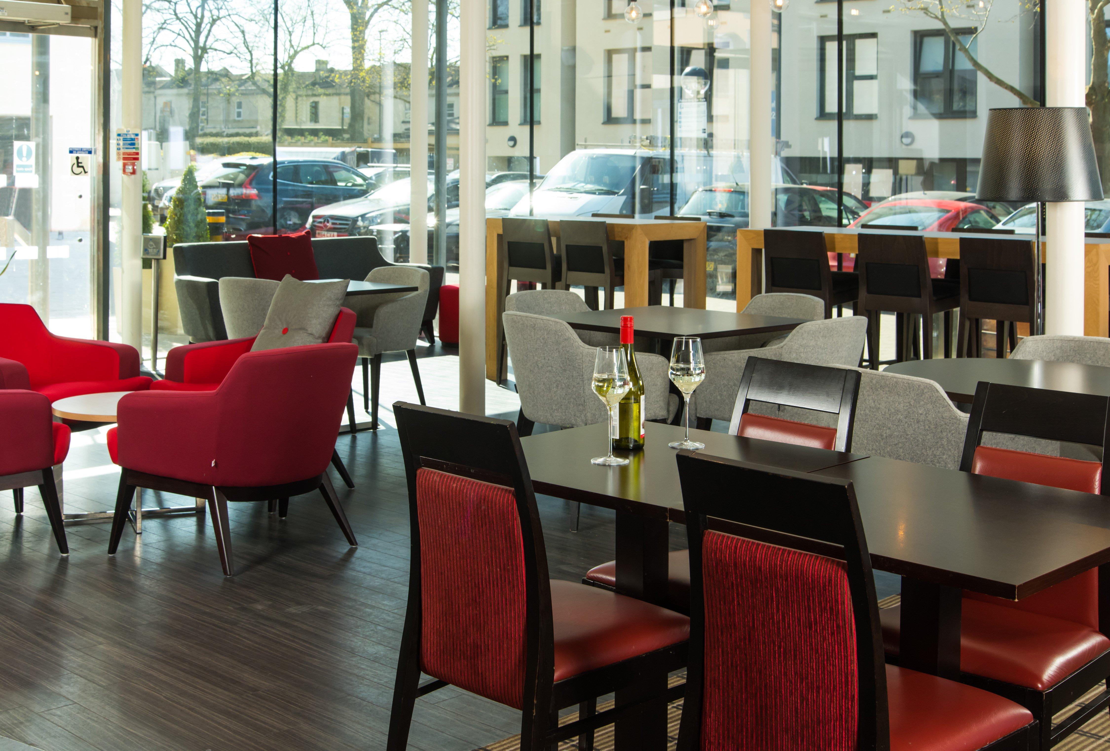Holiday Inn Express Bath By Ihg Exterior foto